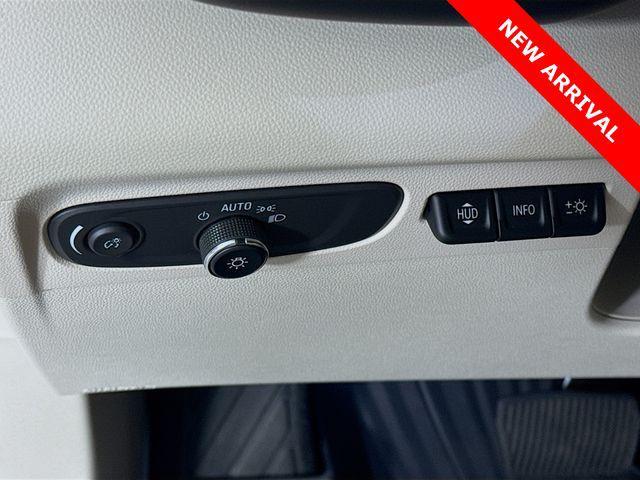 used 2023 Buick Envision car, priced at $35,000