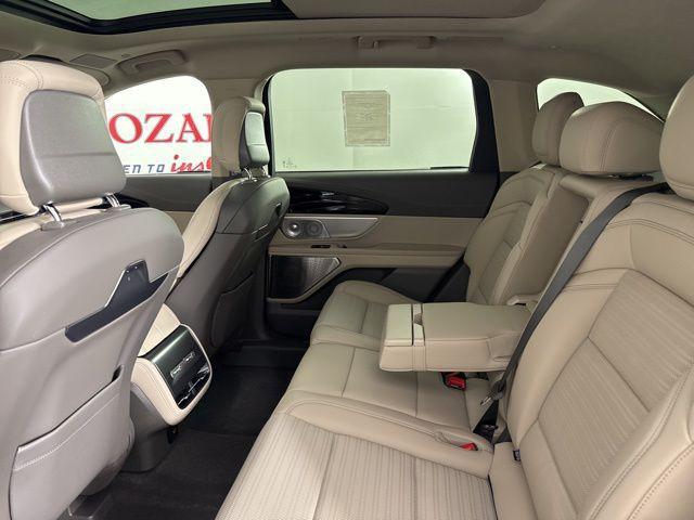 new 2025 Lincoln Nautilus car, priced at $60,867