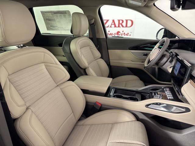 new 2025 Lincoln Nautilus car, priced at $59,544