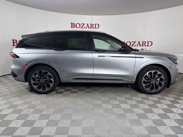 new 2025 Lincoln Nautilus car, priced at $62,707