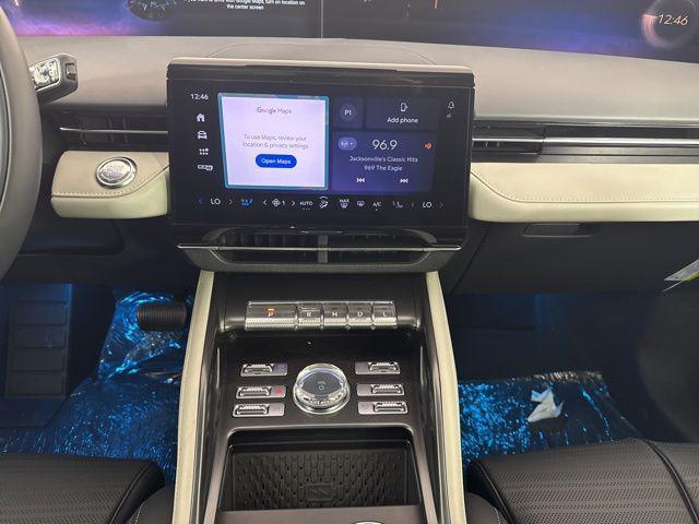 new 2025 Lincoln Nautilus car, priced at $62,707