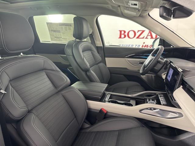 new 2025 Lincoln Nautilus car, priced at $66,797