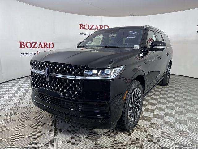 new 2025 Lincoln Navigator car, priced at $121,435