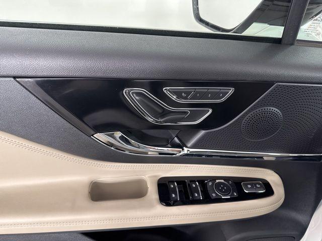 new 2025 Lincoln Corsair car, priced at $40,541