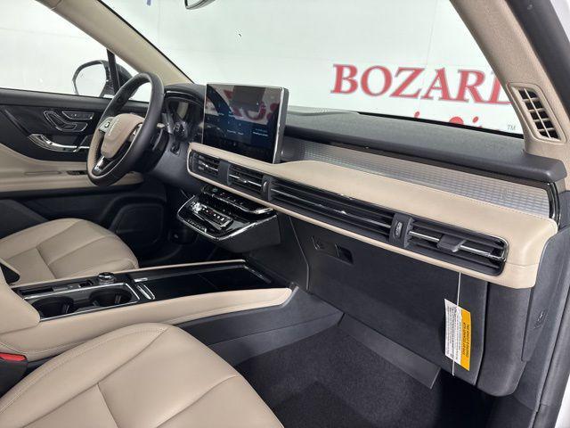 new 2025 Lincoln Corsair car, priced at $40,541