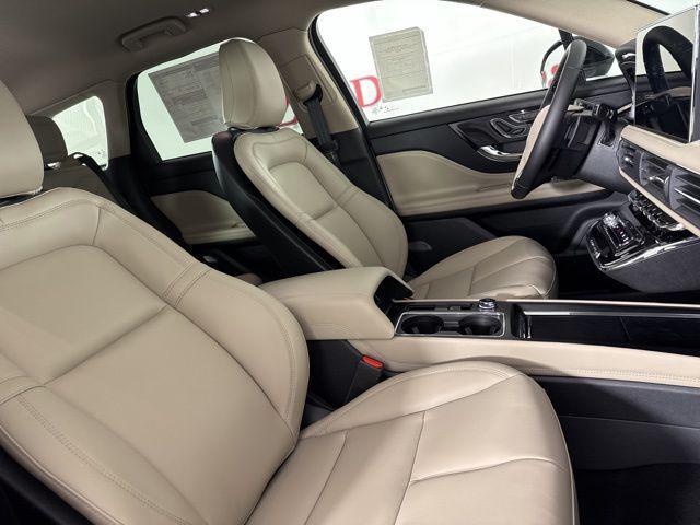 new 2025 Lincoln Corsair car, priced at $40,541