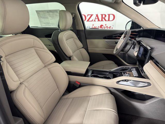 new 2025 Lincoln Nautilus car, priced at $62,247