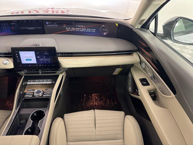 new 2025 Lincoln Nautilus car, priced at $62,247