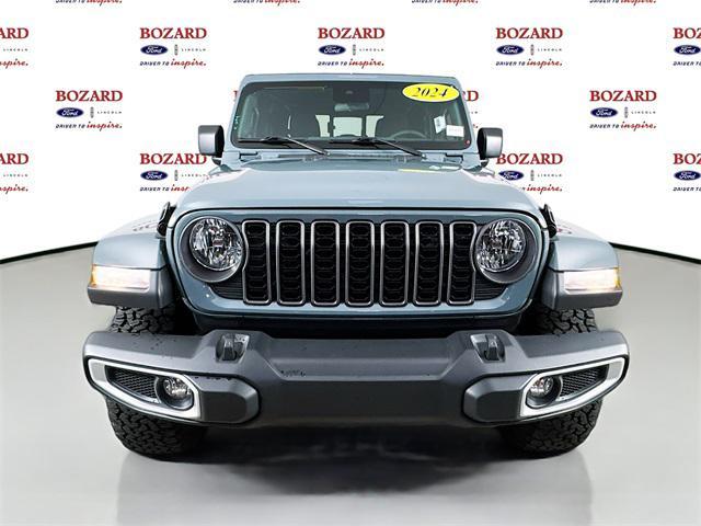 used 2024 Jeep Gladiator car, priced at $39,000