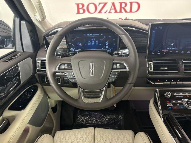 new 2024 Lincoln Navigator car, priced at $93,463