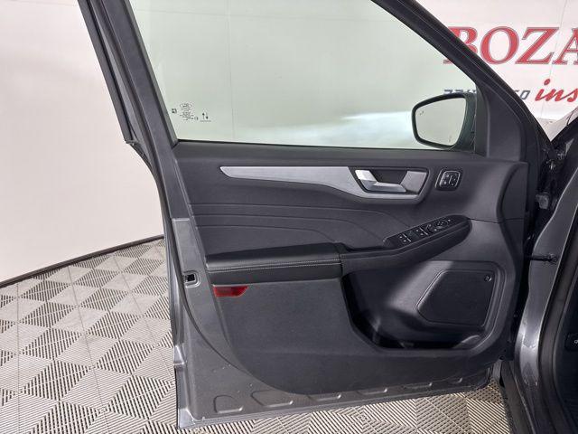new 2025 Ford Escape car, priced at $32,806
