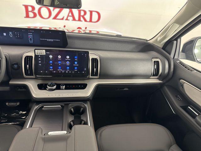 new 2025 Ford Expedition Max car, priced at $70,898