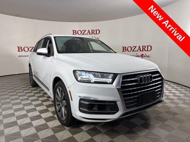 used 2018 Audi Q7 car, priced at $22,000