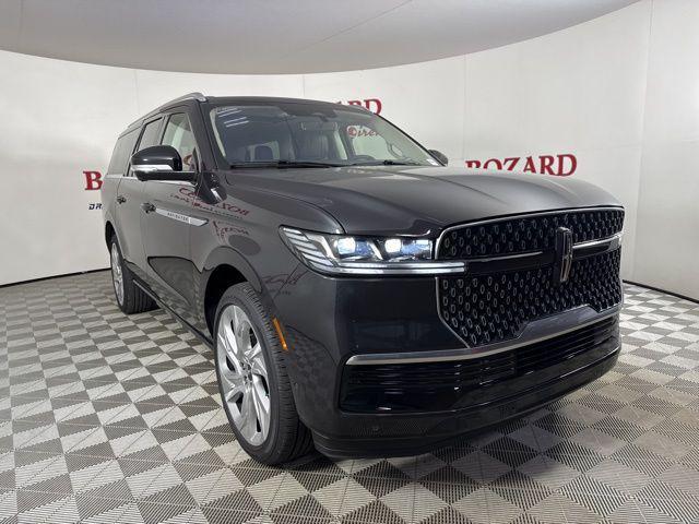 new 2025 Lincoln Navigator car, priced at $110,545