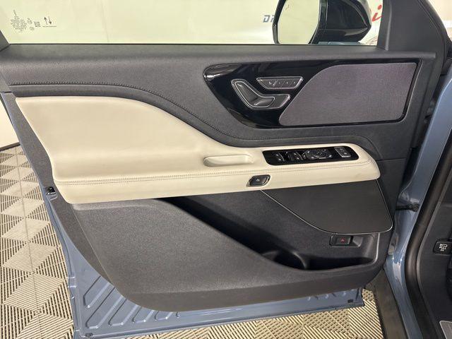 new 2025 Lincoln Aviator car, priced at $59,270