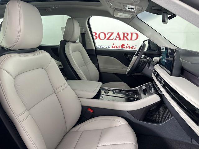 new 2025 Lincoln Aviator car, priced at $59,270