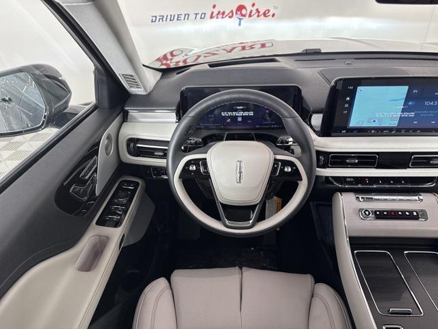 new 2025 Lincoln Aviator car, priced at $77,395