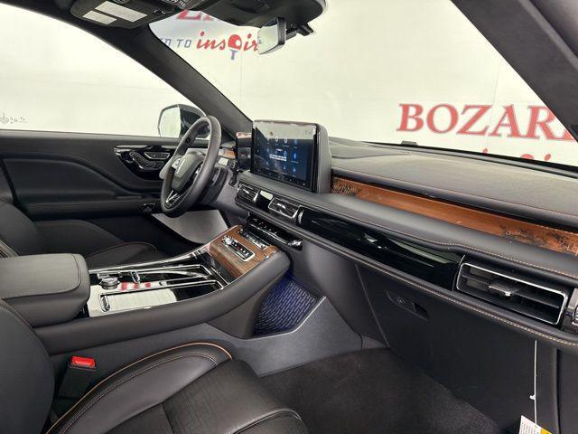new 2025 Lincoln Aviator car, priced at $90,750