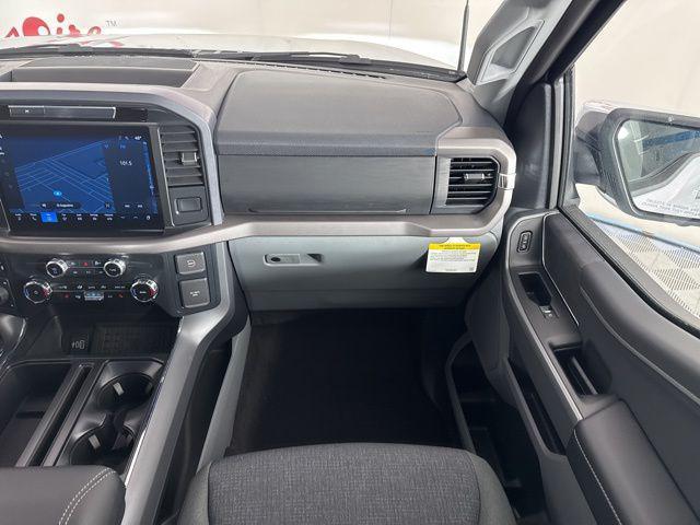 new 2025 Ford F-150 car, priced at $55,641