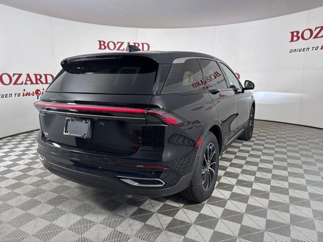 new 2025 Lincoln Nautilus car, priced at $50,126