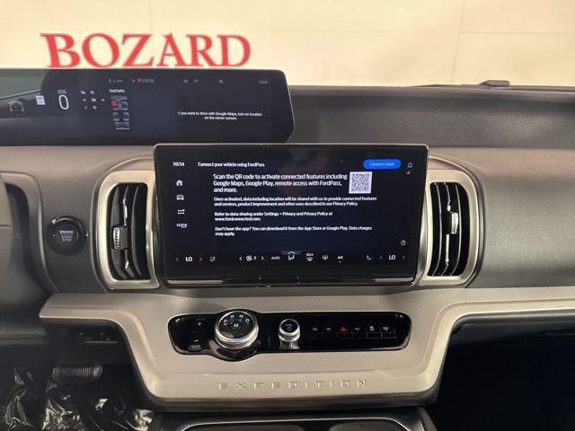 new 2025 Ford Expedition Max car, priced at $68,776