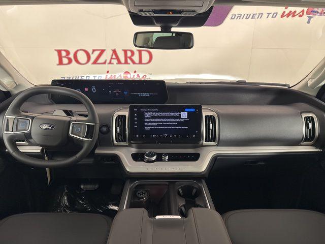 new 2025 Ford Expedition Max car, priced at $68,776