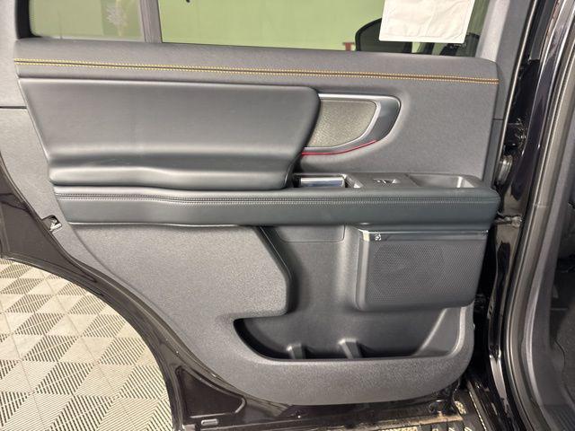 new 2025 Ford Expedition car, priced at $81,423