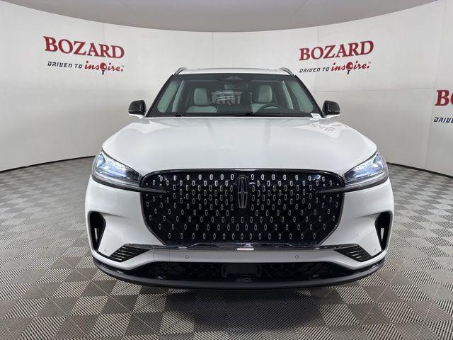 new 2025 Lincoln Aviator car, priced at $53,292