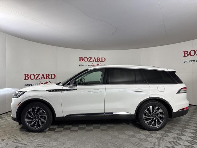 new 2025 Lincoln Aviator car, priced at $57,592