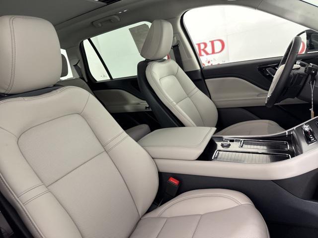 new 2025 Lincoln Aviator car, priced at $57,592