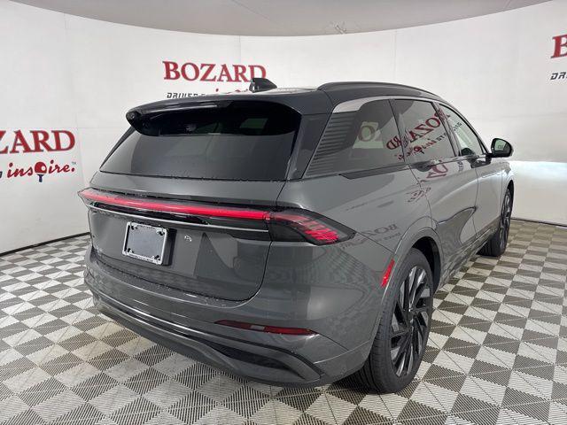 new 2025 Lincoln Nautilus car, priced at $83,725