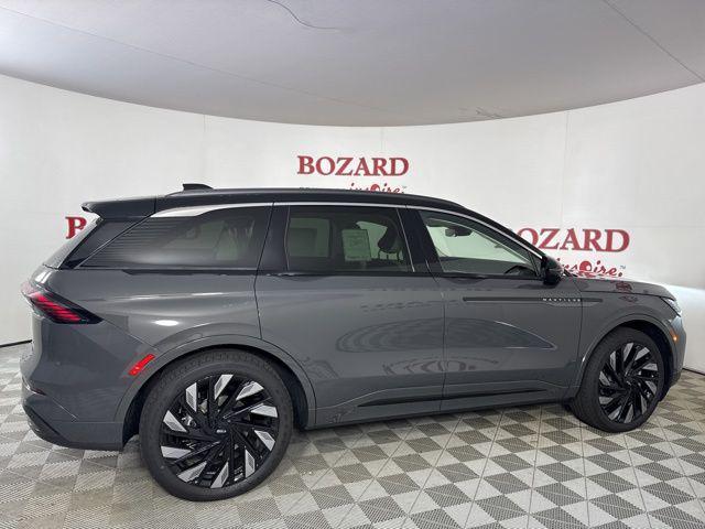 new 2025 Lincoln Nautilus car, priced at $83,725