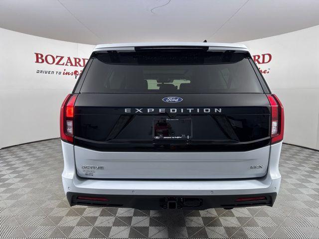 new 2025 Ford Expedition Max car, priced at $71,270