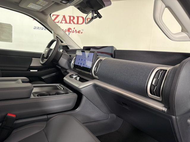 new 2025 Ford Expedition Max car, priced at $71,270