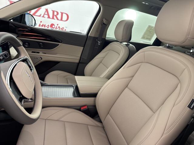 new 2025 Lincoln Nautilus car, priced at $61,025