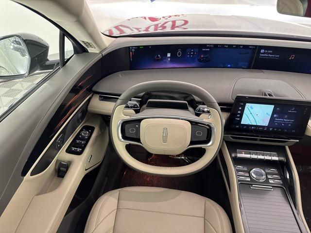 new 2025 Lincoln Nautilus car, priced at $61,025