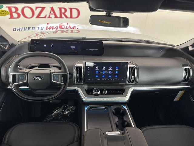 new 2025 Ford Expedition car, priced at $82,254