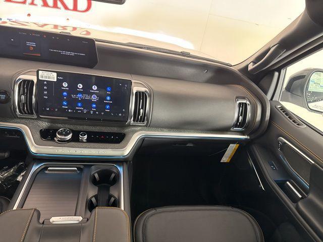 new 2025 Ford Expedition car, priced at $82,254