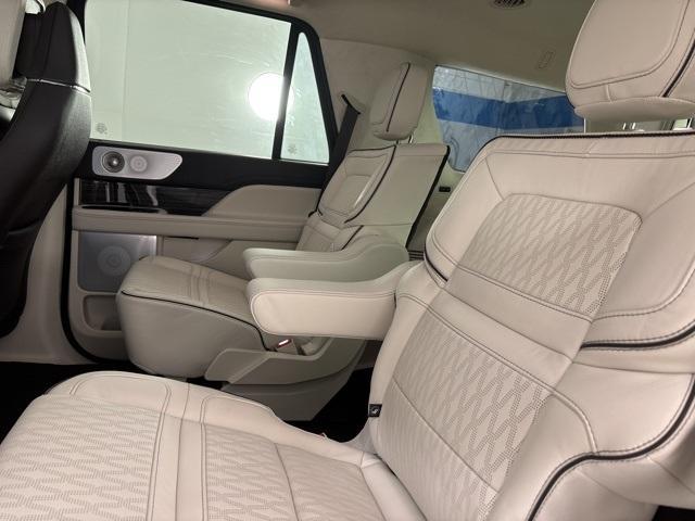 new 2024 Lincoln Navigator car, priced at $116,515