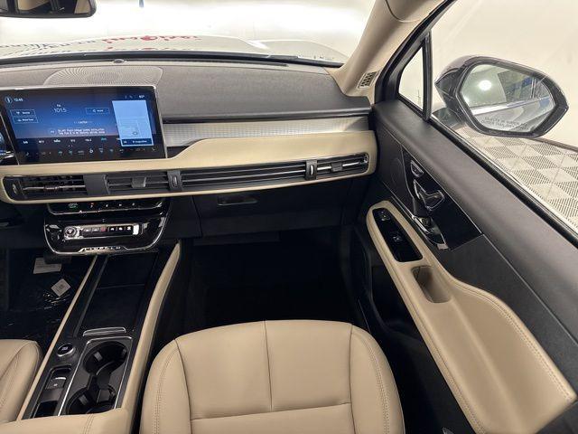 new 2025 Lincoln Corsair car, priced at $39,852
