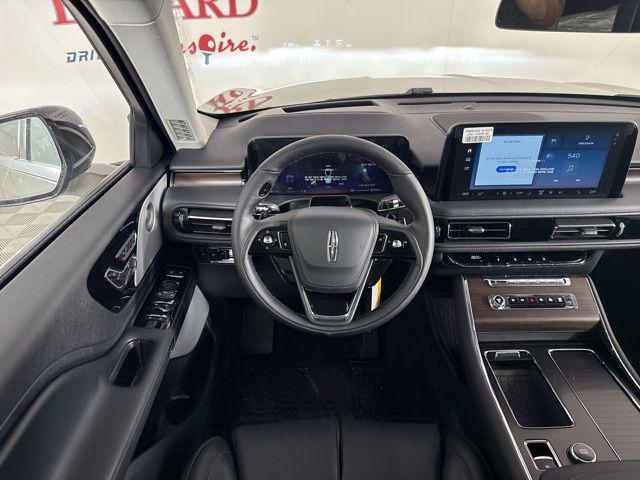 new 2025 Lincoln Aviator car, priced at $70,477