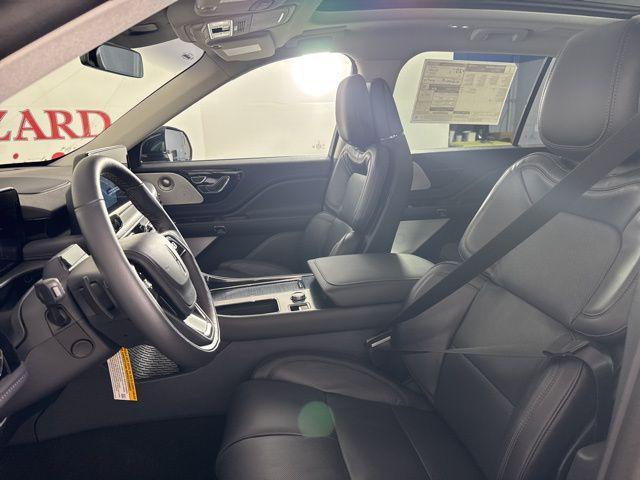 new 2025 Lincoln Aviator car, priced at $70,477
