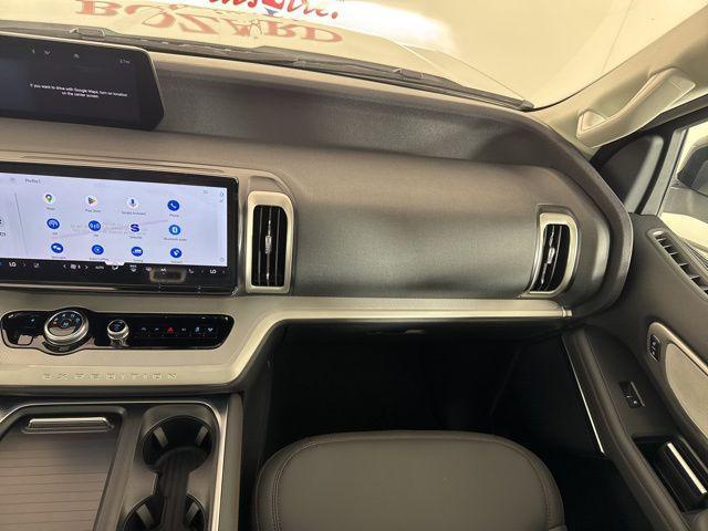 new 2025 Ford Expedition car, priced at $69,265
