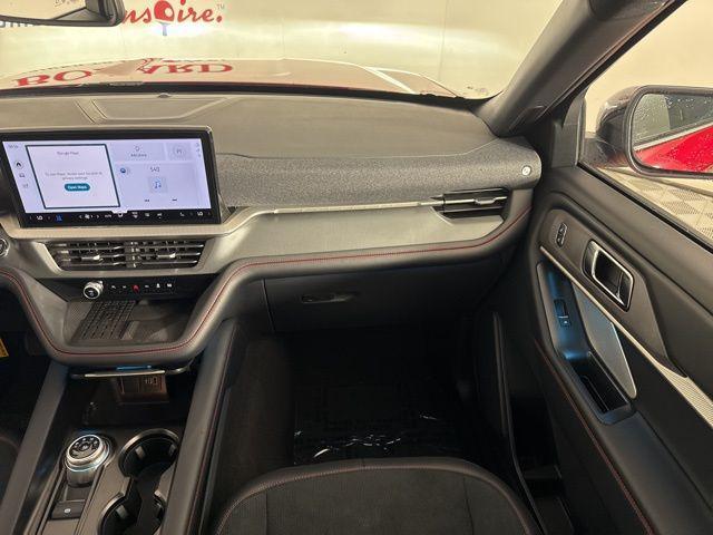 new 2025 Ford Explorer car, priced at $55,342
