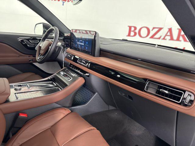 new 2026 Lincoln Aviator car, priced at $80,550