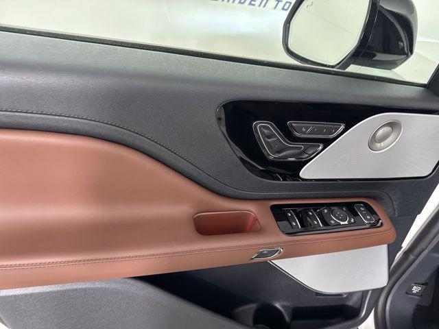 new 2026 Lincoln Aviator car, priced at $80,550