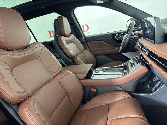 new 2026 Lincoln Aviator car, priced at $80,550