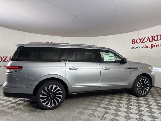 new 2024 Lincoln Navigator car, priced at $90,115
