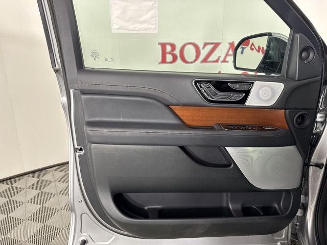 new 2024 Lincoln Navigator car, priced at $90,115