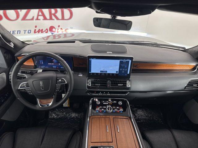 new 2024 Lincoln Navigator car, priced at $90,115